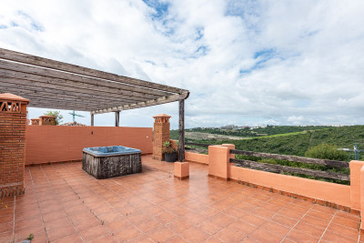 2 Bedroom Penthouse Duplex in Casares