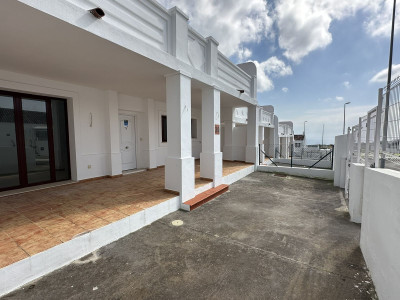 2 Bedroom Townhouse in Doña Julia - Image 4