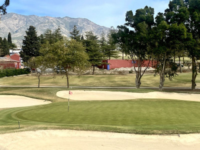 2 Bedroom Middle Floor Apartment in Mijas Golf - Image 1