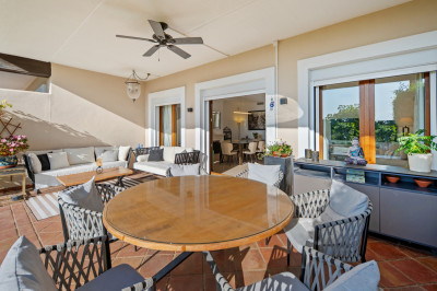 3 Bedroom Townhouse in El Paraiso - Image 5
