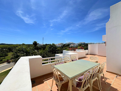 2 Bedroom Penthouse in Casares Playa - Image 3