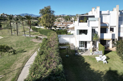 3 Bedroom Townhouse in Nueva Andalucía - Image 2