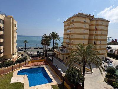 1 Bedroom Middle Floor Apartment in Benalmadena - Image 1