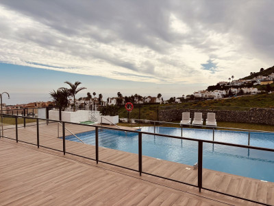 4 Bedroom Semi-Detached House in Riviera del Sol - Image 5