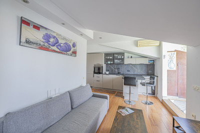 1 Bedroom Penthouse in The Golden Mile - Image 3