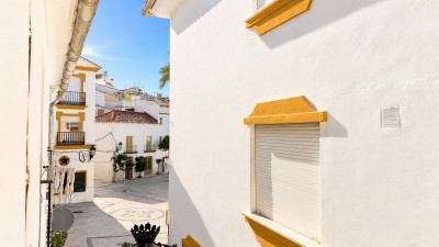 2 Bedroom Semi-Detached House in Ojén - Image 3