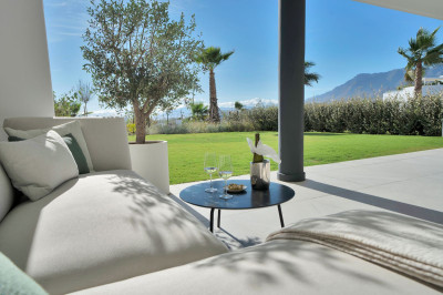 2 Bedroom Ground Floor Apartment in Santa Clara - Image 3