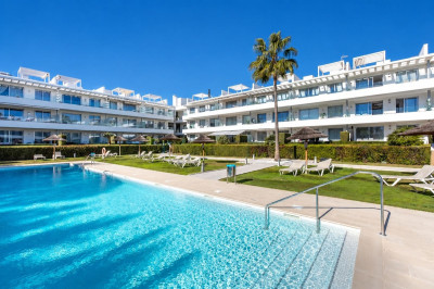 3 Bedroom Ground Floor Apartment in Bel Air - Image 1