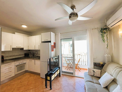 2 Bedroom Middle Floor Apartment in La Cala de Mijas - Image 4