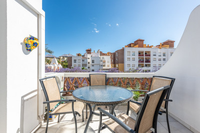 2 Bedroom Middle Floor Apartment in Benalmadena Costa