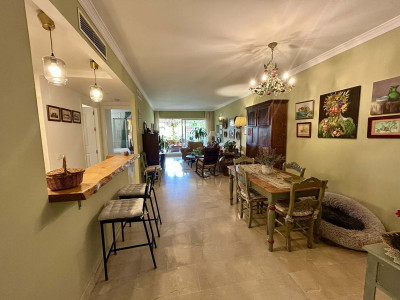 2 Bedroom Ground Floor Apartment in Elviria - Image 3