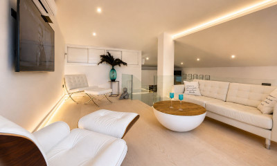 4 Bedroom Semi-Detached House in Estepona - Image 5