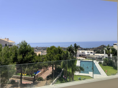 2 Bedroom Middle Floor Apartment in Benalmadena - Image 1