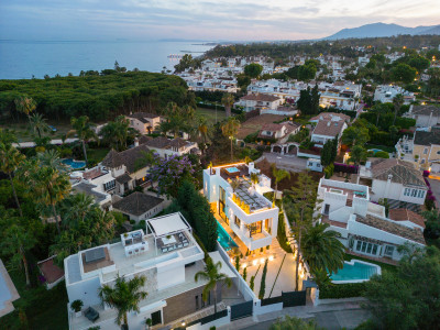 5 Bedroom Detached Villa in The Golden Mile - Image 4