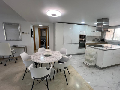 3 Bedroom Middle Floor Apartment in San Pedro de Alcántara - Image 5
