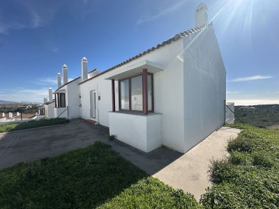 3 Bedroom Townhouse in Doña Julia - Image 5