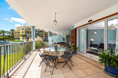 3 Bedroom Duplex in Sotogrande Marina - Image 3