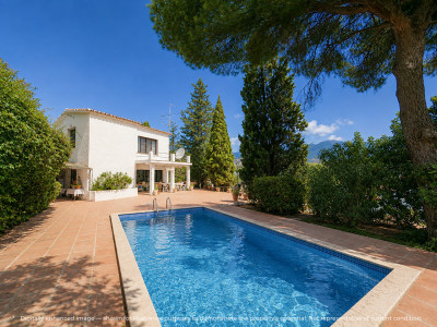 3 Bedroom Detached Villa in Mijas Costa - Image 1