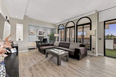 3 Bedroom Middle Floor Apartment in Elviria - Image 3