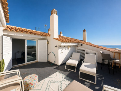 3 Bedroom Penthouse Duplex in Manilva - Image 1