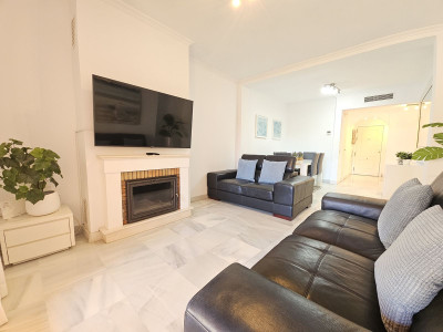 3 Bedroom Ground Floor Apartment in Hacienda del Sol - Image 4