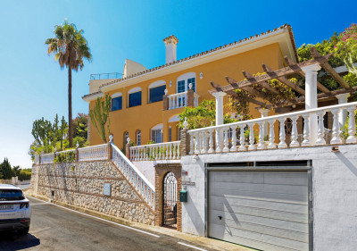 5 Bedroom Detached Villa in Torremuelle