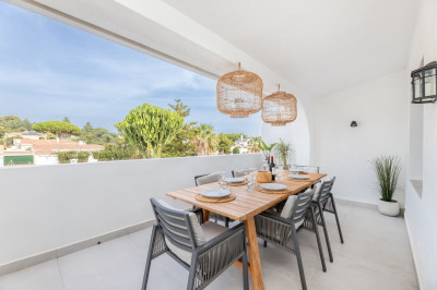 2 Bedroom Townhouse in Elviria - Image 5