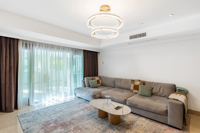 2 Bedroom Ground Floor Apartment in The Golden Mile - Image 5