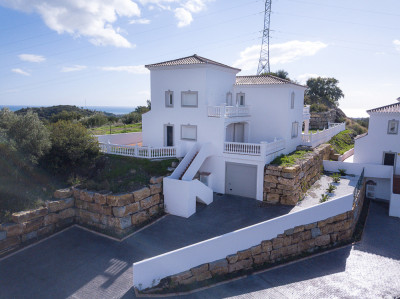 4 Bedroom Detached Villa in Estepona