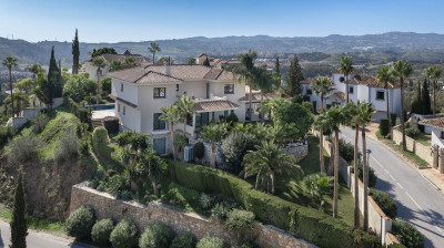 6 Bedroom Detached Villa in Mijas Golf - Image 3