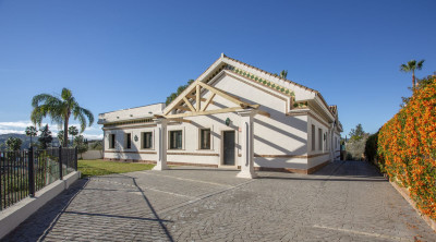5 Bedroom Detached Villa in Mijas Golf - Image 4