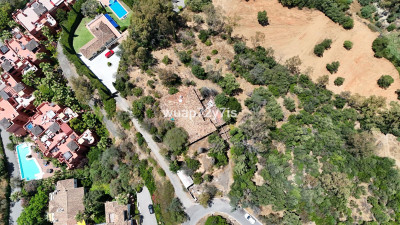 Residential Plot in Los Almendros - Image 3