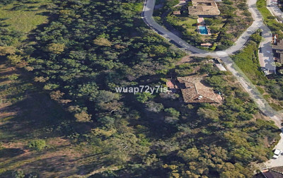 Residential Plot in Los Almendros - Image 5