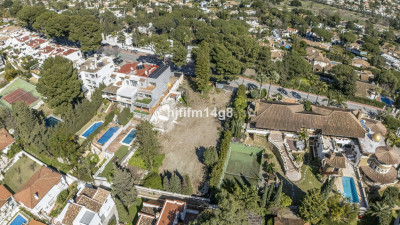 Land in Nueva Andalucía