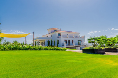 5 Bedroom Detached Villa in Guadalmina Alta - Image 3