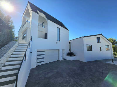 3 Bedroom Detached Villa in Mijas - Image 5
