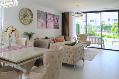 3 Bedroom Semi-Detached House in New Golden Mile - Image 2
