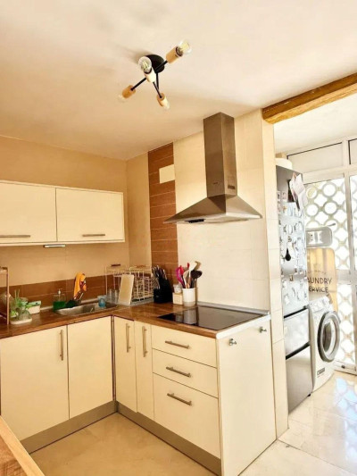 1 Bedroom Top Floor Apartment in Arroyo de la Miel - Image 5