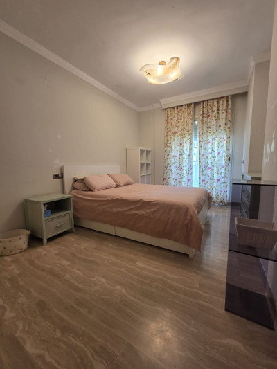 3 Bedroom Middle Floor Apartment in Sierra Blanca - Image 4