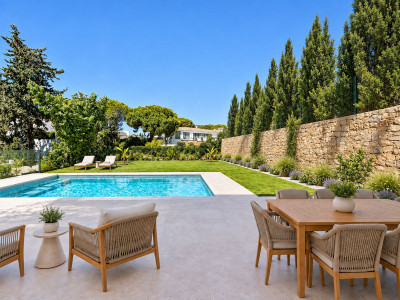 4 Bedroom Detached Villa in Elviria - Image 4