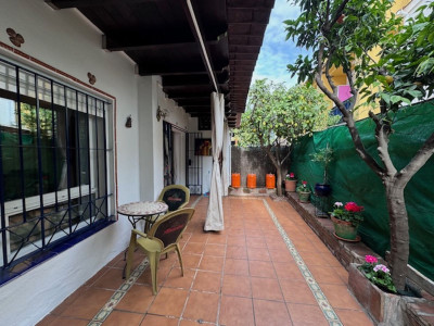 5 Bedroom Townhouse in San Pedro de Alcántara - Image 4