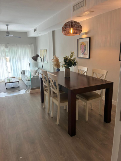 2 Bedroom Ground Floor Apartment in San Pedro de Alcántara - Image 5