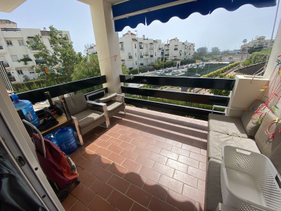 2 Bedroom Middle Floor Apartment in Nueva Andalucía