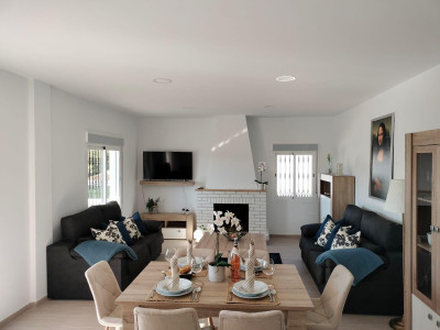 7 Bedroom Detached Villa in Benalmadena - Image 4
