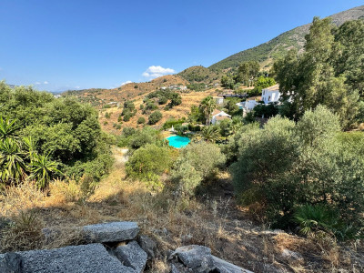 Residential Plot in Valtocado - Image 1