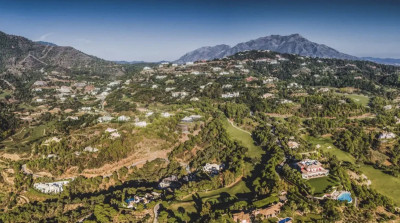 Residential Plot in La Zagaleta - Image 3