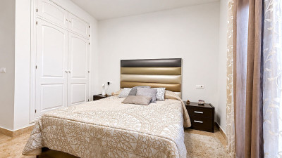 2 Bedroom Ground Floor Apartment in San Pedro de Alcántara - Image 4