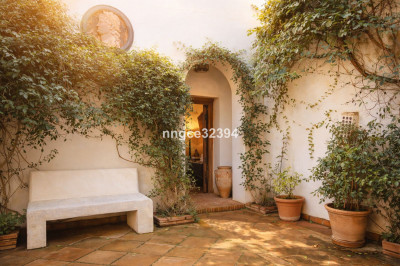5 Bedroom Detached Villa in Sotogrande Costa - Image 1