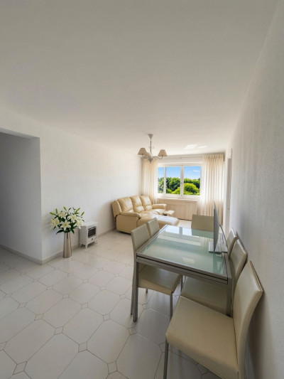 3 Bedroom Middle Floor Apartment in Cancelada - Image 5