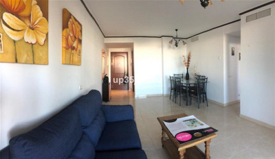 2 Bedroom Middle Floor Apartment in Estepona - Image 5